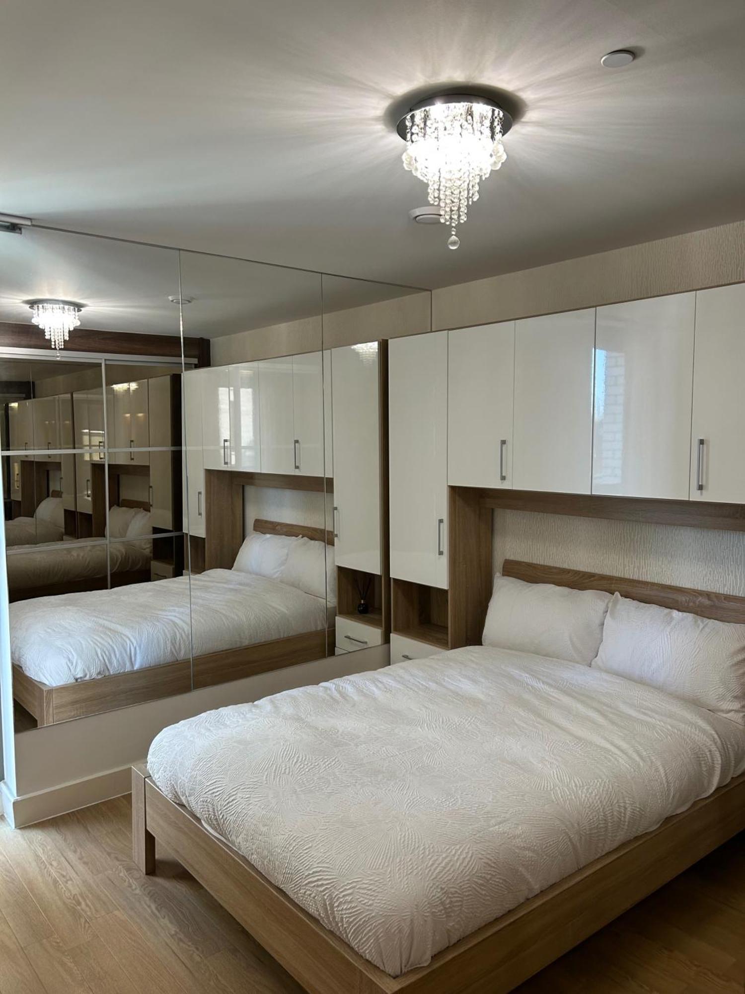 1-bed Sleeps 4 Near Attractions & Transport Appartamento *
