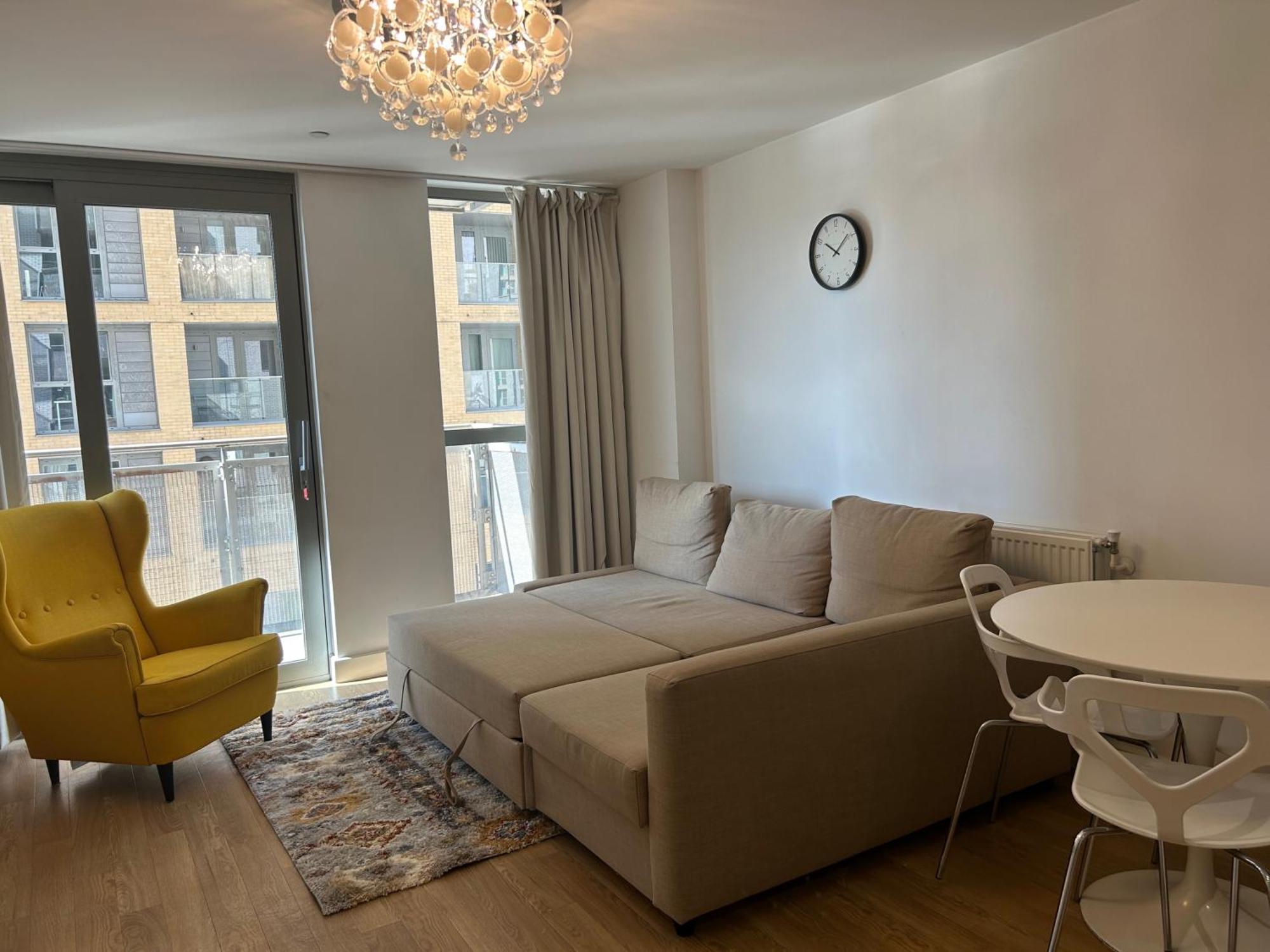 1-bed Sleeps 4 Near Attractions & Transport Appartamento